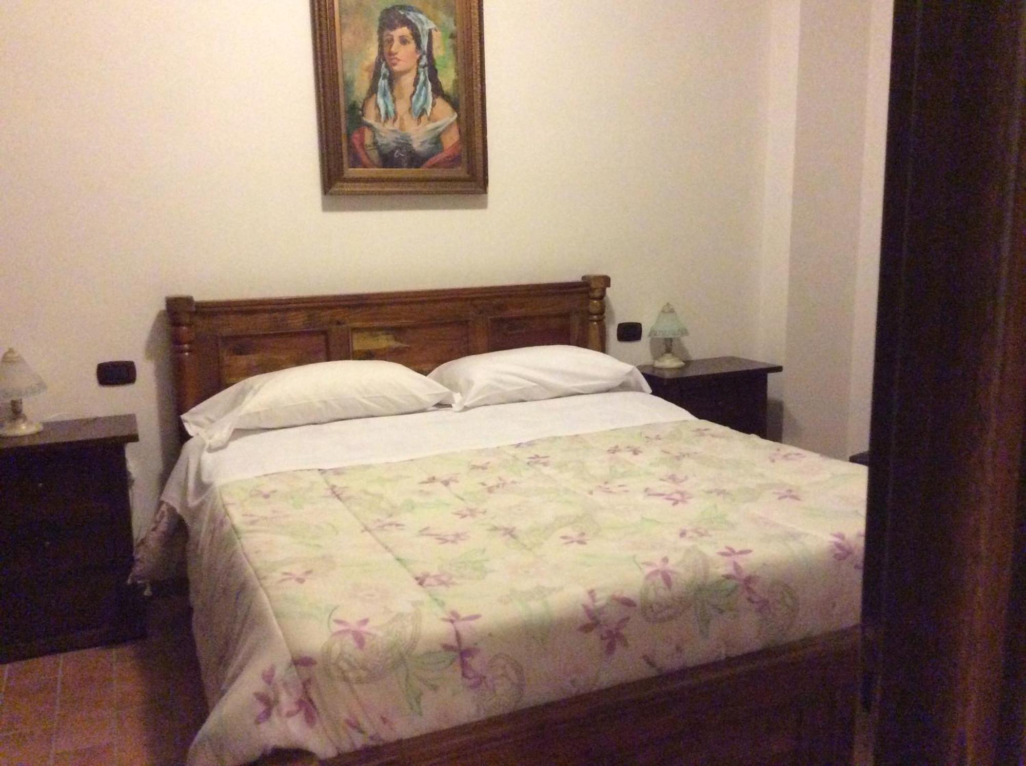 Hotel Il Feudo Dei Pierleoni Celano Δωμάτιο φωτογραφία