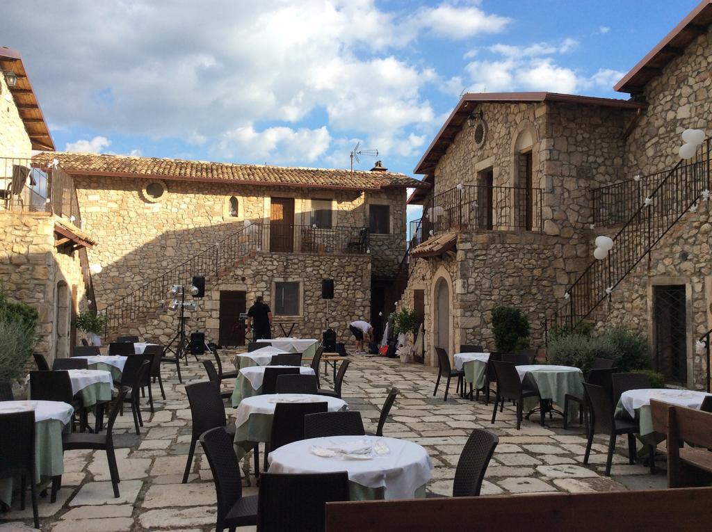 Hotel Il Feudo Dei Pierleoni Celano Εξωτερικό φωτογραφία